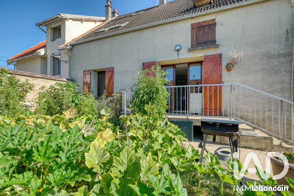 Maison 4 pièces 111 m² · à Mouroux · 111 m² · 268 000 €