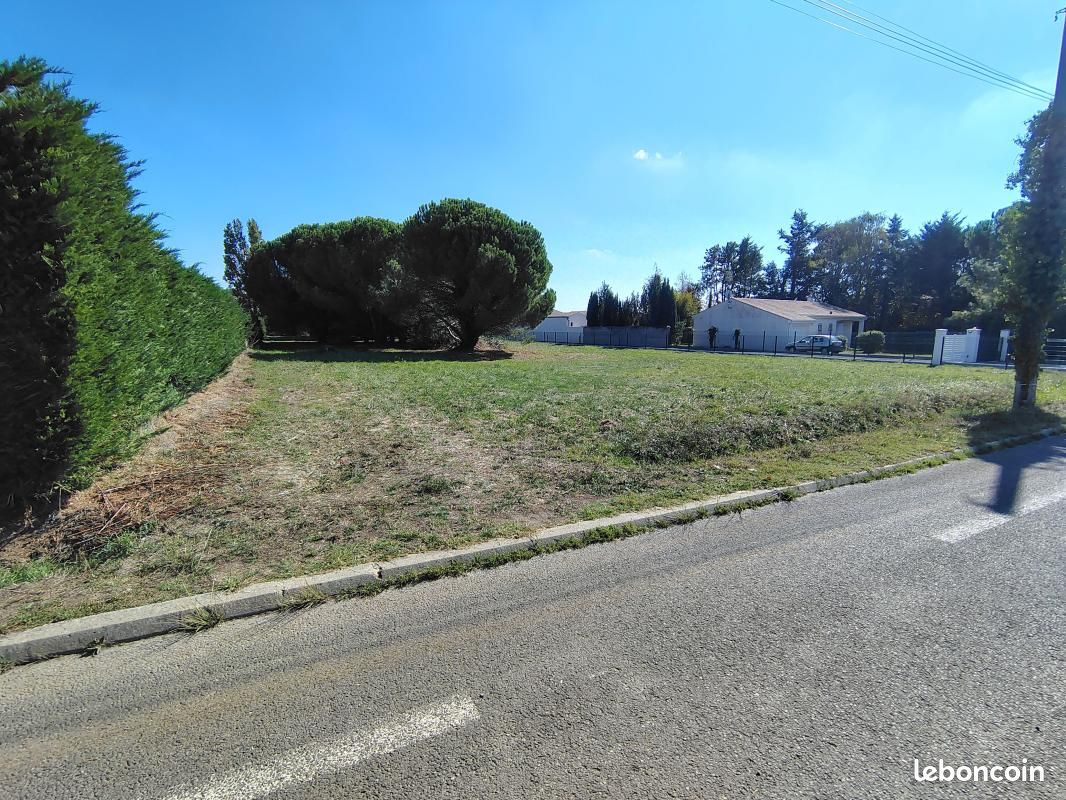 Terrain 4 355 m² Etaules · à Étaules · 388 300 €