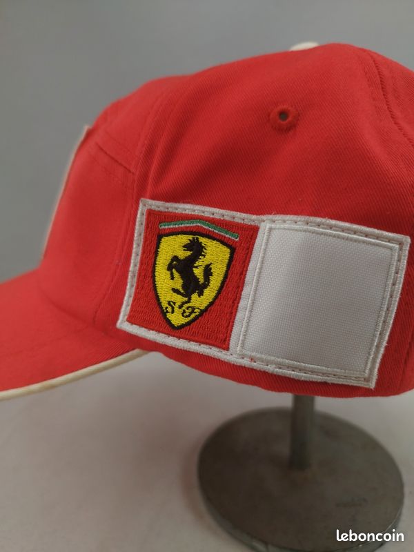 Casquette F1 Ferrari Édition Spéciale • 1001 Casquettes