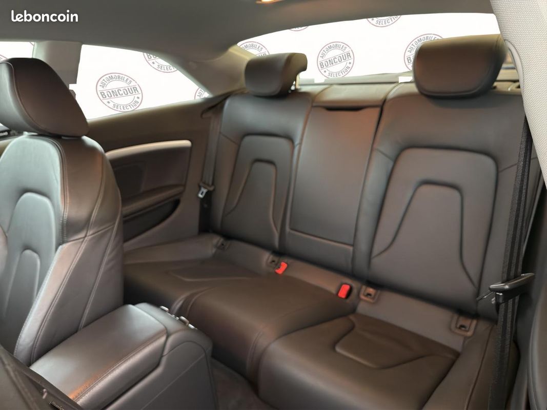 AUDI A5 2.0 TFSI - 211 - BVA Multitronic COUPE Ambition Luxe (image 28)