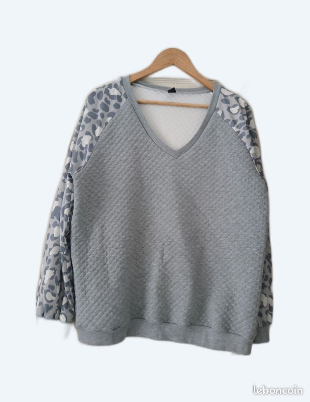 Pull gris (image 1)