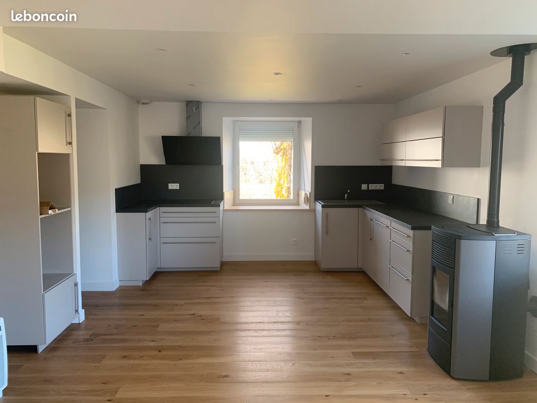 Appartement 4 pièces 80 m² · à Bois-d'Amont · 80 m² · 900 €/mois