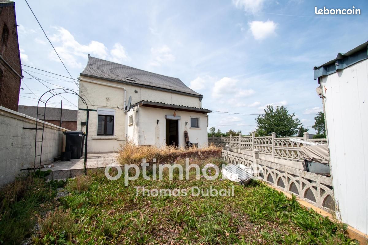 Maison 5 pièces 130 m² · à Landrecies · 130 m² · 76 000 €