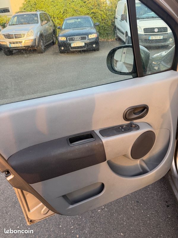 Renault Modus 1.2 16V (image 13)