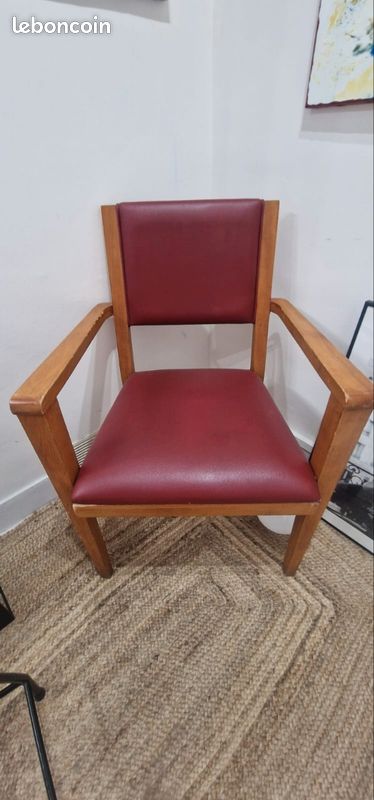 Chaise avec accoudoir/ fauteuil en bois massif (image 1)