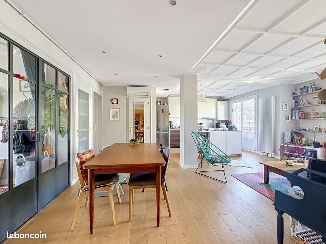Appartement 5 pièces 113 m² · à Grenoble · 113 m² · 320 000 €