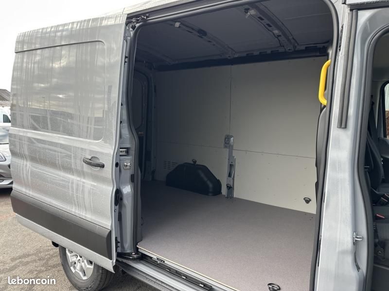 Ford Transit 2T Fg T350 L2H2 2.0 EcoBlue 130ch BVA8 Limited (image 12)