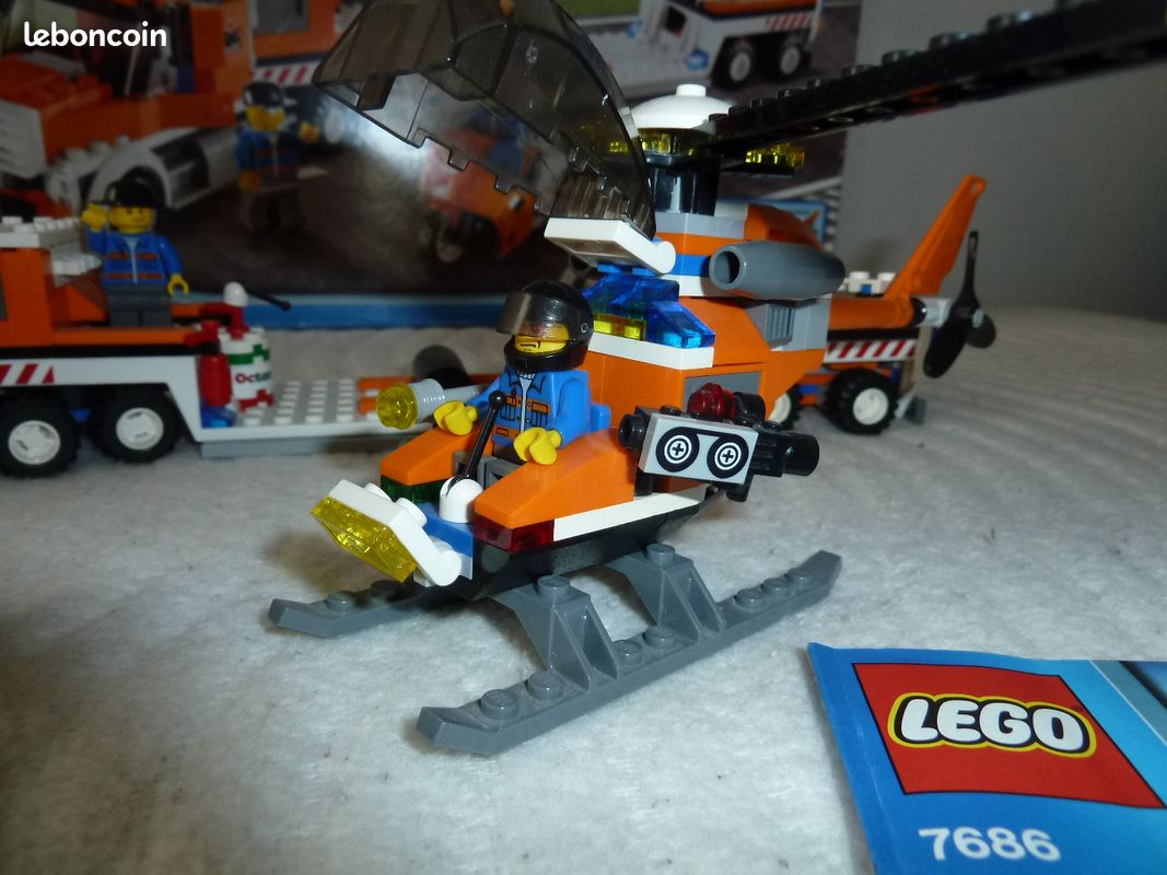 LEGO CITY Set 7686 TBE avec boite et mode d'emploe (image 2)