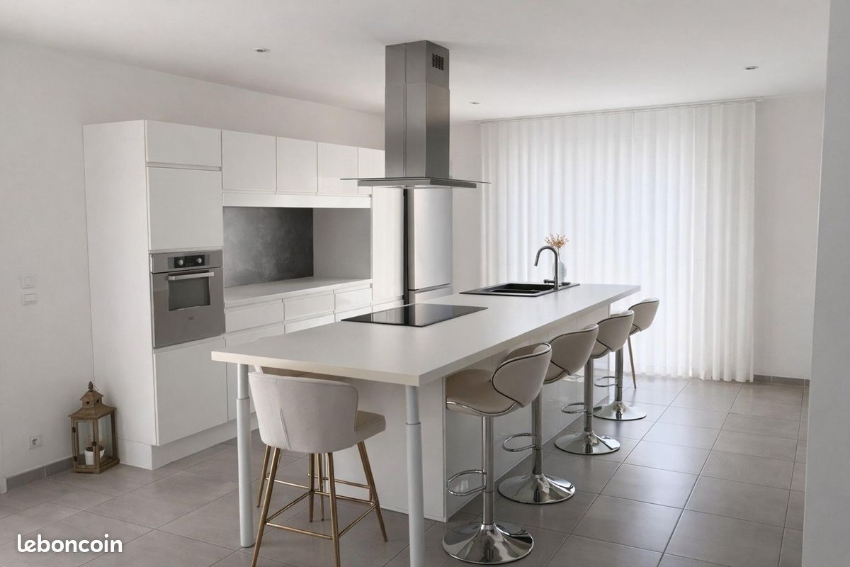 Maison 4 pièces 120 m² · à Fourques · 120 m² · 299 800 €