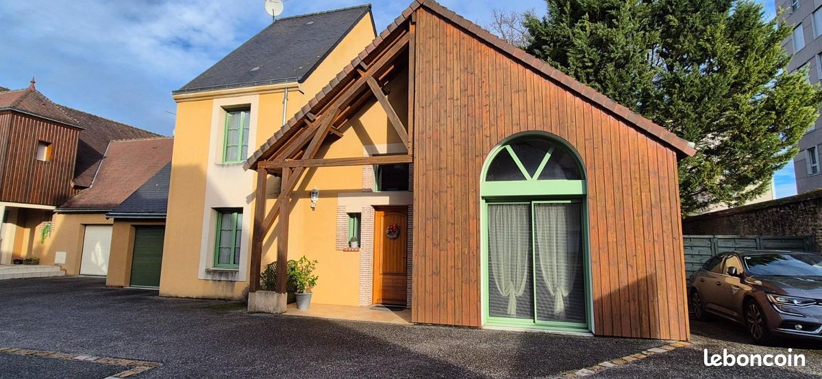 Maison 5 pièces 147 m² · à La Ferté-Bernard · 147 m² · 314 600 €