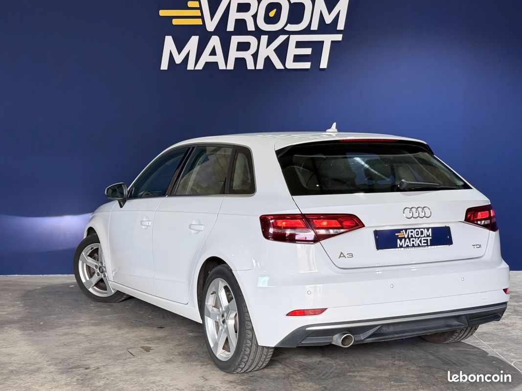 AUDI A3 1.6 D 110ch DESIGN - 2016 - Suivi complet - Phares LED - CARPLAY - DISTRIBUTION OK (image 2)
