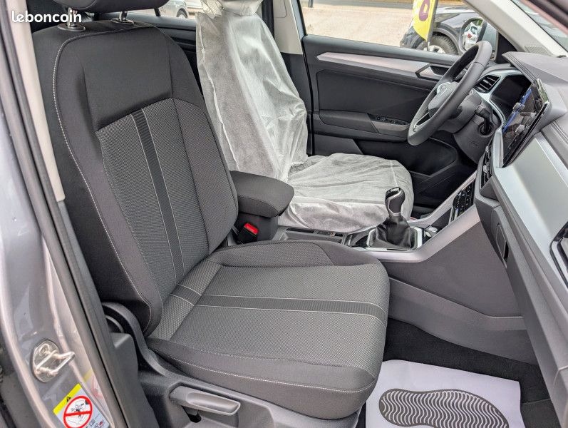 Volkswagen T-ROC 1.0 TSI 110CH LIFE PLUS (image 20)