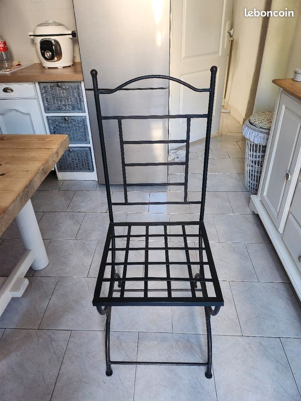 Lot de 4 chaises en fer forgé (image 1)