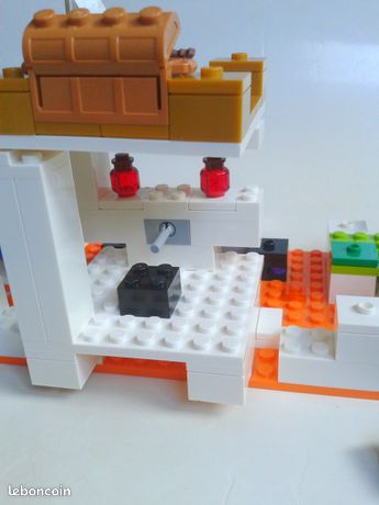 Lego Minecraft 21145 - Le Crâne Géant, Complet Avec Boîte (occasion)
