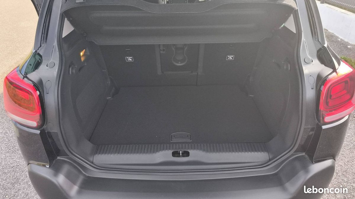 Citroën C3 Aircross 1.2 PureTech 110 EAT6 Shine (image 14)