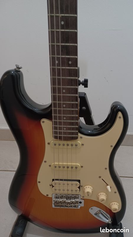 Guitare (image 1)