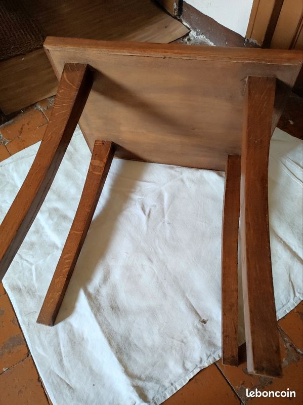 Table basse en chêne (image 4)