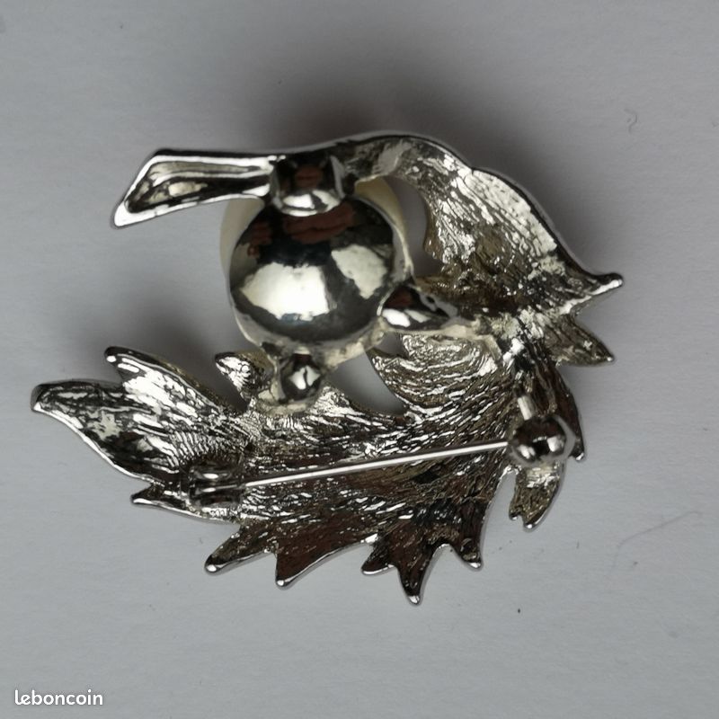 Broche Ancienne Strass Argenté - Style Art Déco - Occasion En Bel état