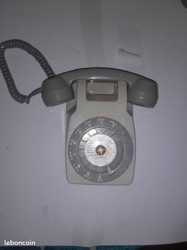 Téléphones anciens + pièces (image 3)