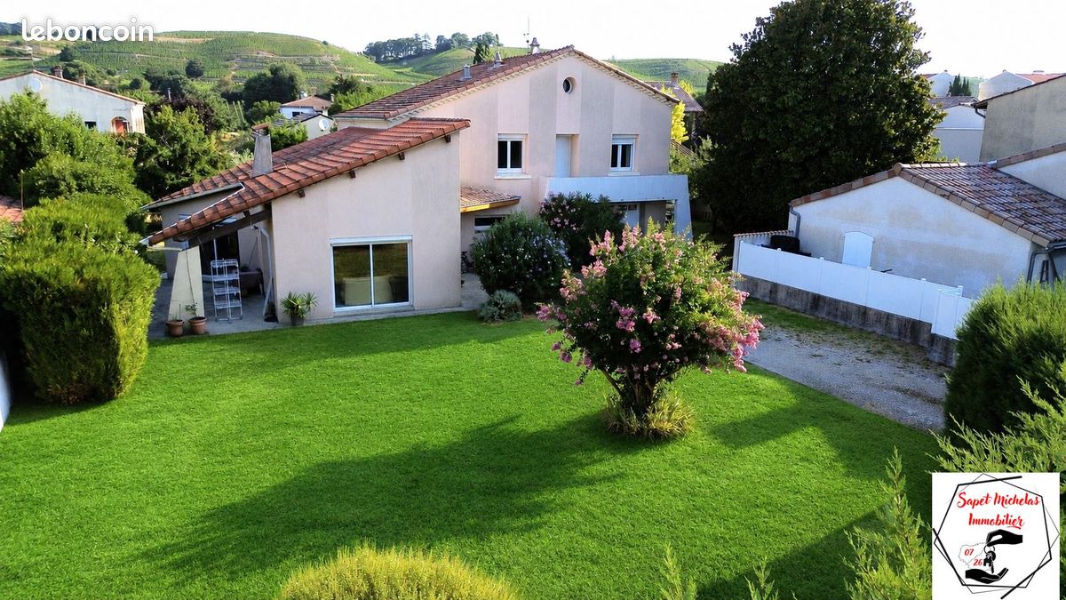 Maison 5 pièces 170 m² · à Tain-l'Hermitage · 170 m² · 359 000 €