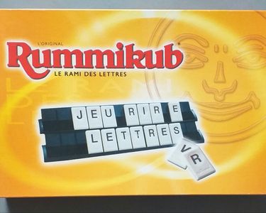 Pièce Détachée Rummikub - Pion Tuile Lettre U (jeu MB, 1996) - Occasion, Traces D'usure