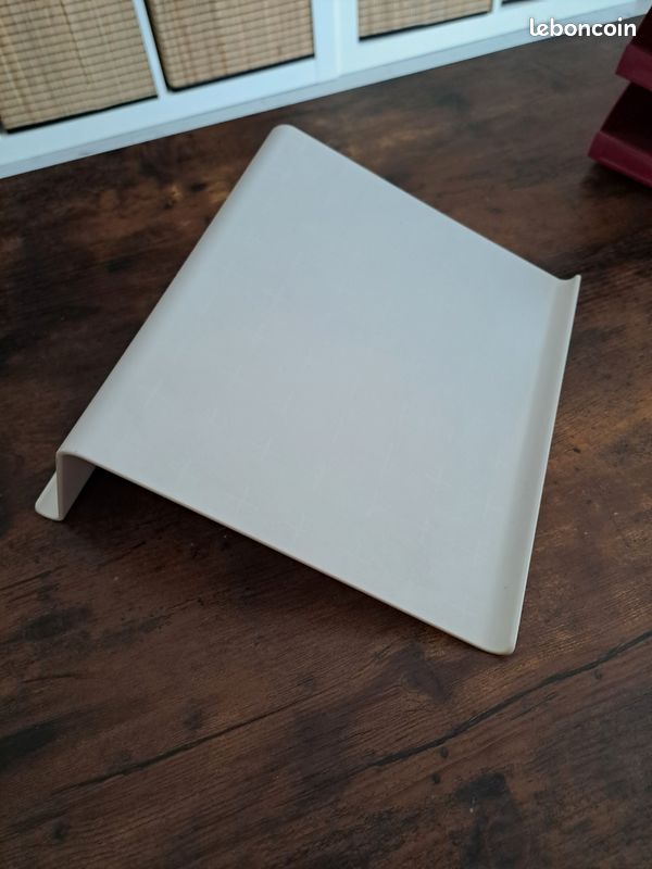 Suppor pour tablette Ikéa (image 1)