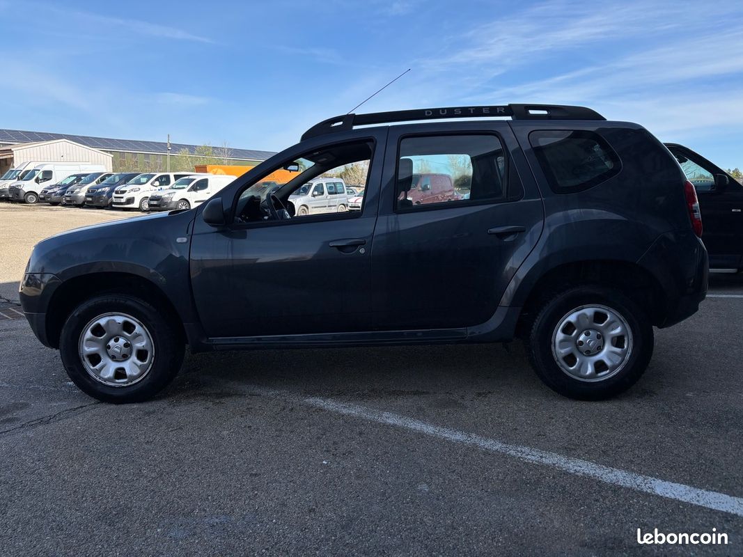 Dacia Duster 4x2 - 1.2i TCE 125CH / GARANTIE (image 4)
