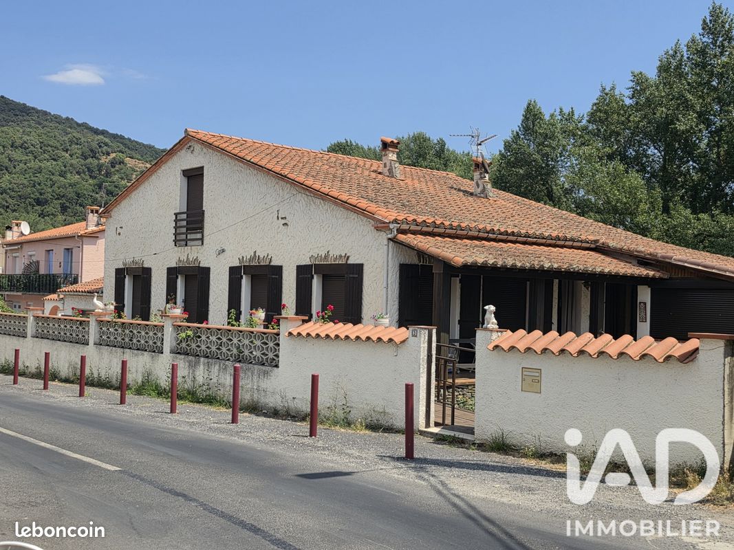 Maison 10 pièces 220 m² · à Arles-sur-Tech · 220 m² · 295 000 €