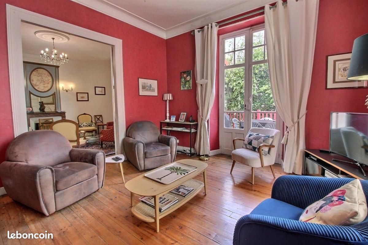 Villa 9 pièces 285 m² - Pau 64000 (image principale 6)