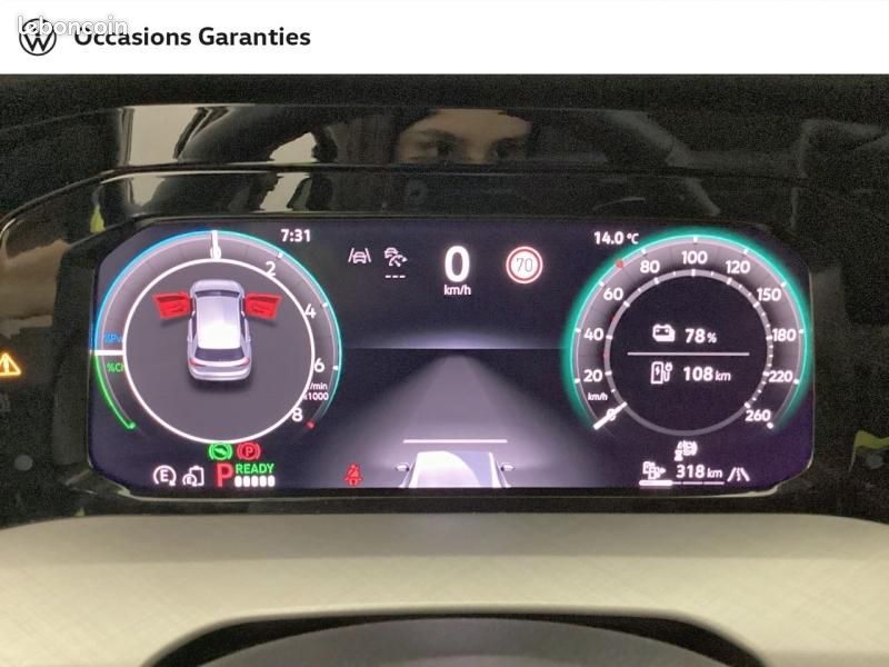 Volkswagen Golf 1.5 eHybrid 204ch VW Edition DSG6 (image 26)
