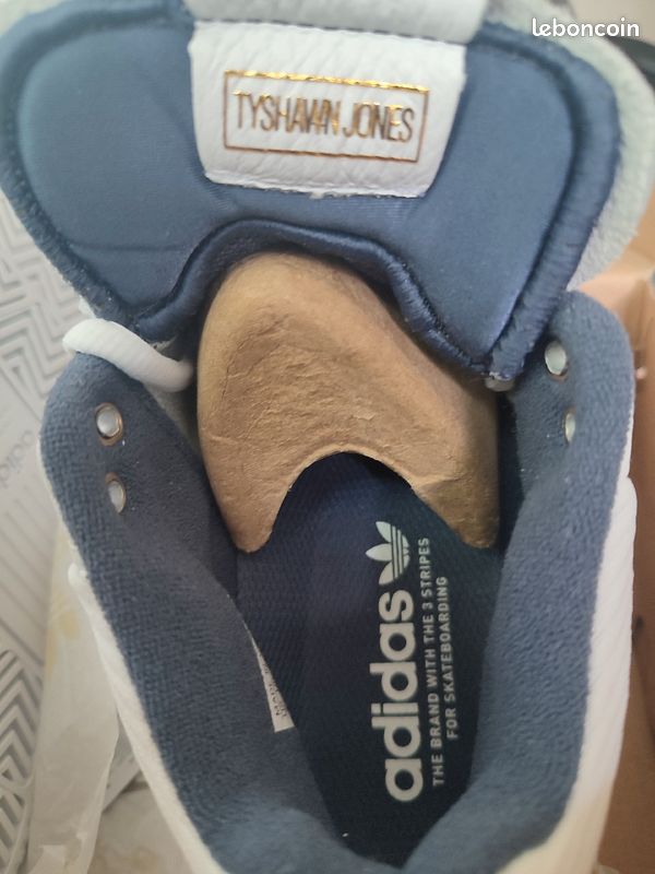 Adidas Tyshawn (image 5)