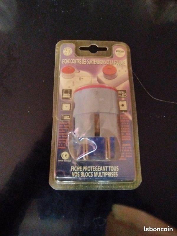 Fiche de protection contre la foudre pour multiprise (image 1)