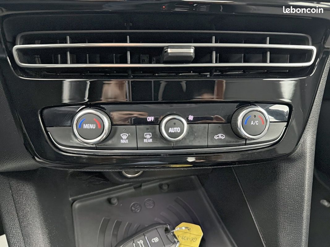 OPEL Mokka Electrique 136 ch & Batterie 50 kWh GS Line (image 24)