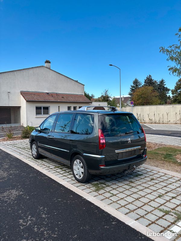 Peugeot 807 2.0 HDi 136cv (image 2)