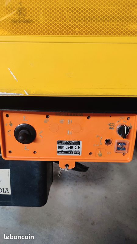 RENAULT MAXITY CABINE 3.0L DXi 150 ch EURO 6 HAYON HYDRAULIQUE - 1ère MAIN - ENTRETIEN RENAULT (image 8)