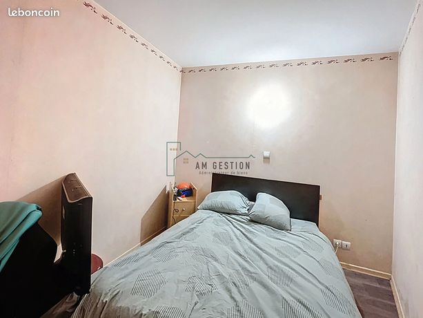 https://img.leboncoin.fr/api/v1/lbcpb1/images/fa/8a/62/fa8a62ae44537d478b89818a3bc74a464c216d2e.jpg?rule=ad-image