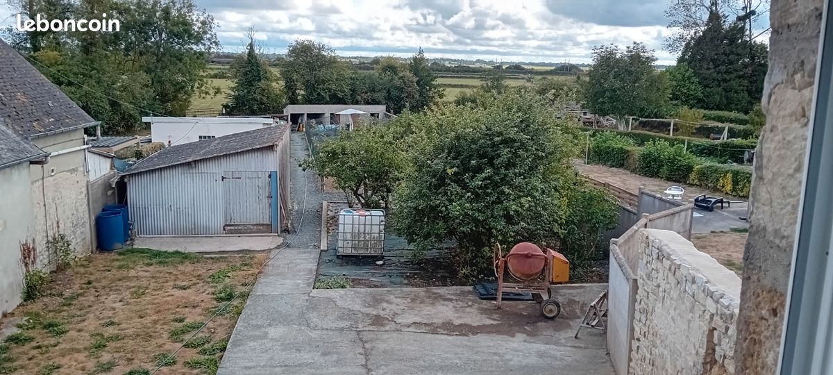 Maison 5 pièces 97 m² · à Carentan-les-Marais · 97 m² · 115 000 €