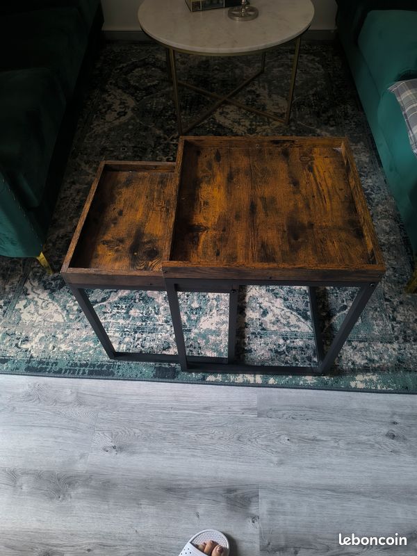 Tables gigognes (image 1)