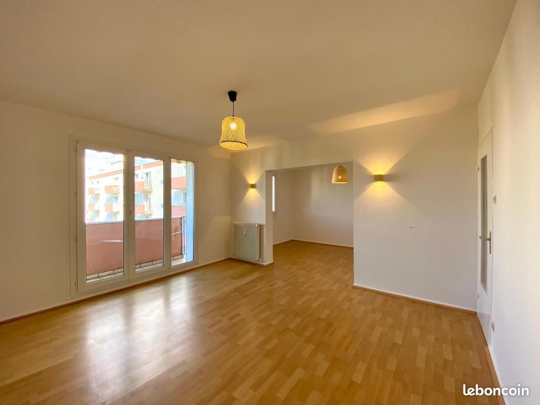 Appartement 3 pièces 74 m² · à Strasbourg · 74 m² · 1 060 €/mois