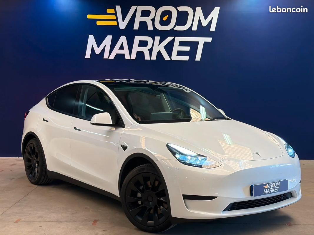 TESLA Model Y Electrique 264 ch Standard - 2022 - 58 500 km - Mode sentinelle - Attelage (image 1)