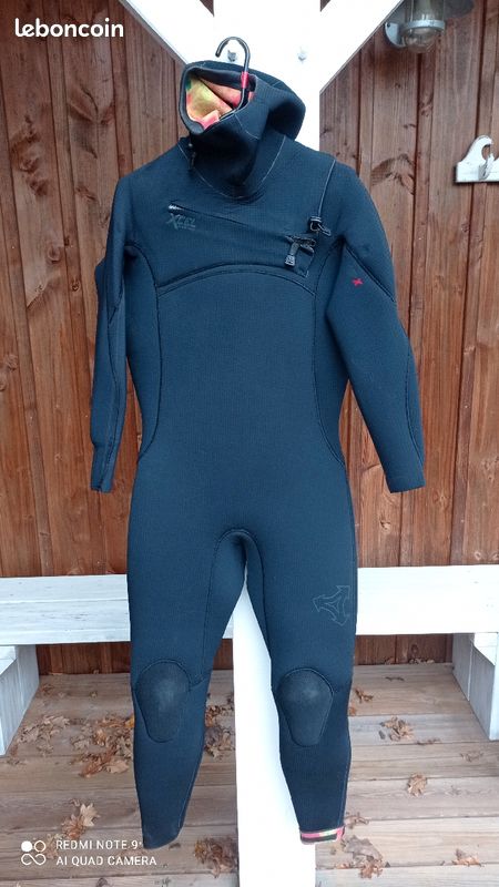 Combinaison de surf hiver (image 1)