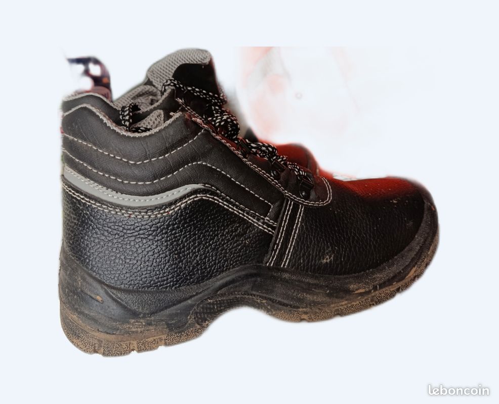 Chaussures sécurité (image 1)