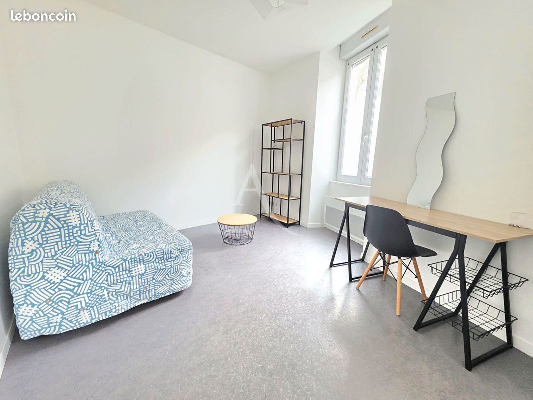 Appartement 1 pièce 21 m² · à Angers · 21 m² · 550 €
