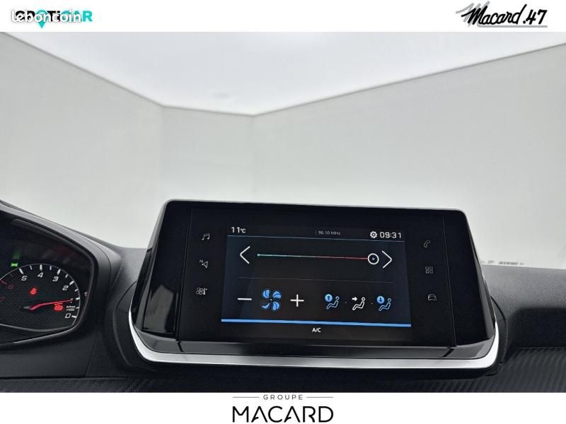Peugeot 2008 1.2 PureTech 100ch S&S Active (image 21)