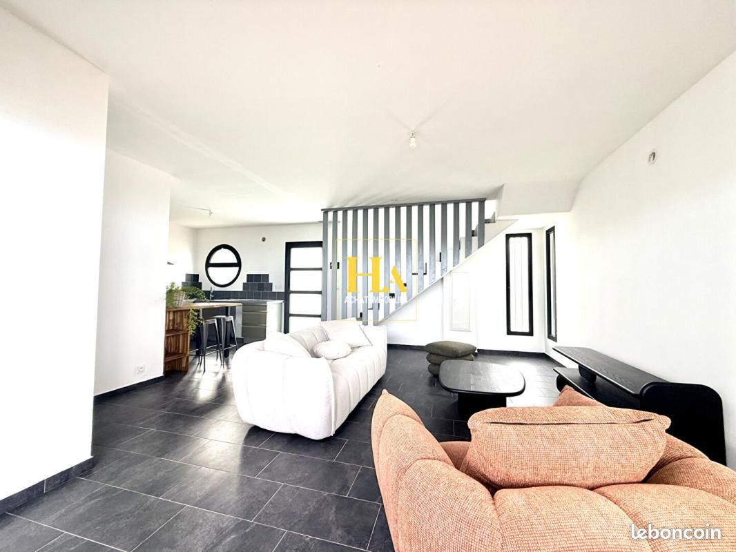 Maison 3 pièces 80 m² · à Petite-Île · 80 m² · 275 000 €