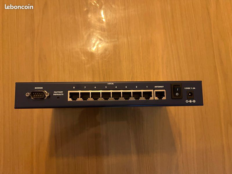 Netgear ProSafe FVS338 (image 3)