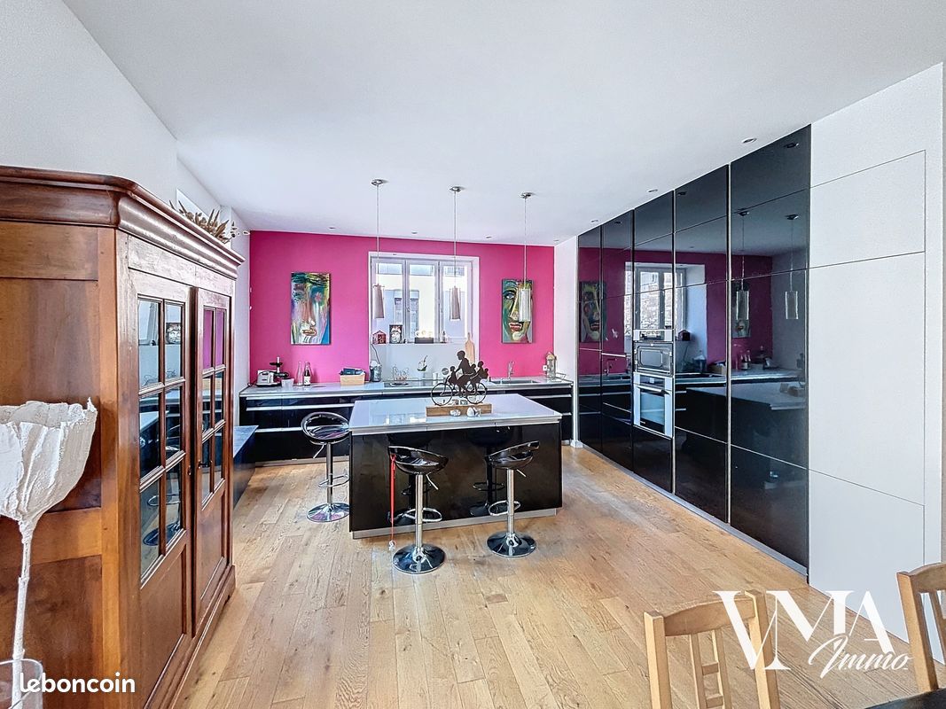 Appartement 6 pièces 168 m² · à Lyon · 168 m² · 598 000 €