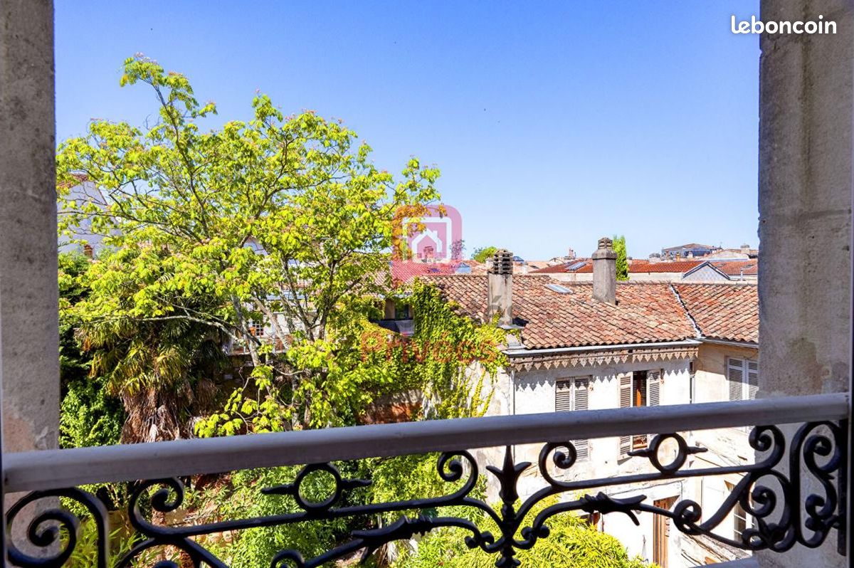 Appartement 3 pièces 94 m² · à Bordeaux · 94 m² · 435 000 €