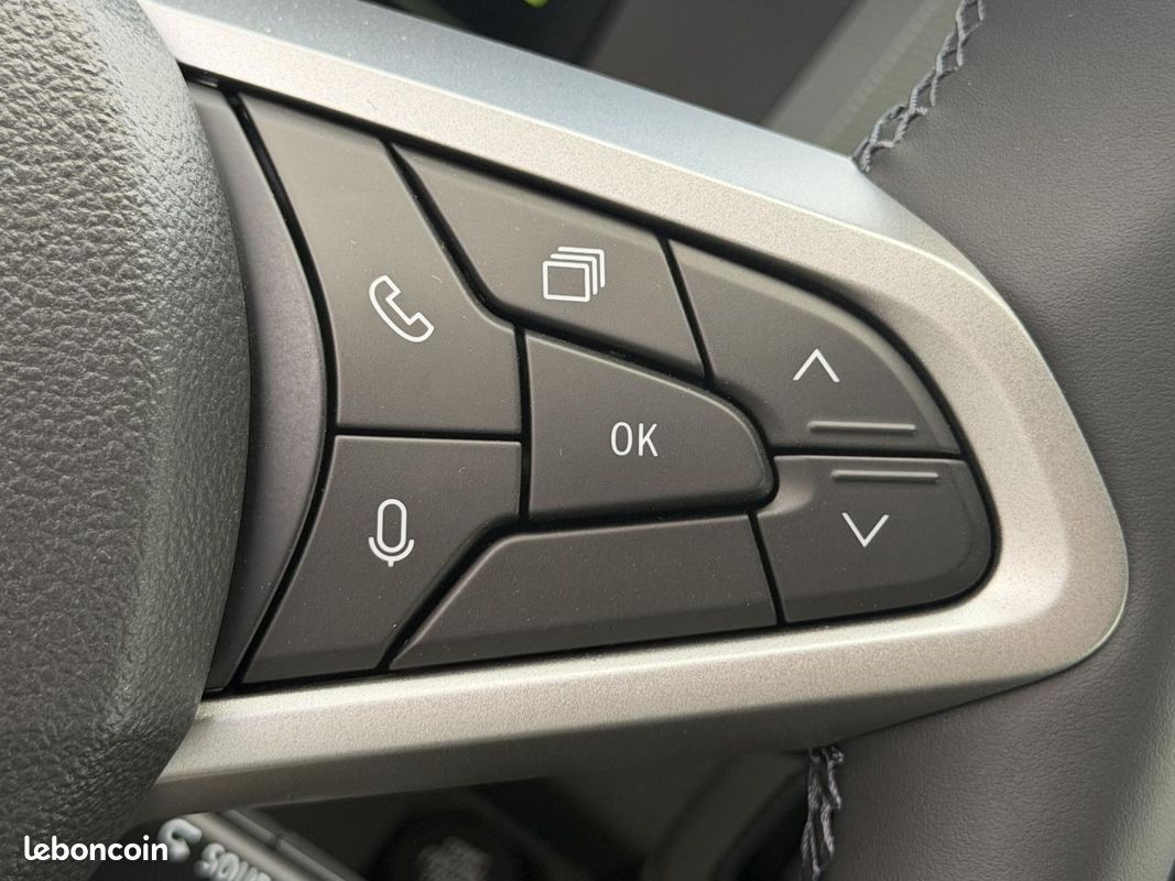 Dacia duster 1.2 essence 130 camera de recul + radar de recul + roue de secours + regulateur (image 20)