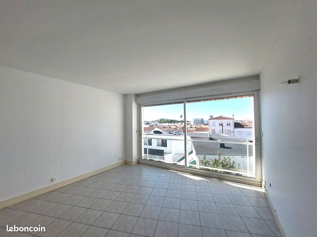 Appartement 2 pièces 54 m² · à Royan · 54 m² · 750 €/mois